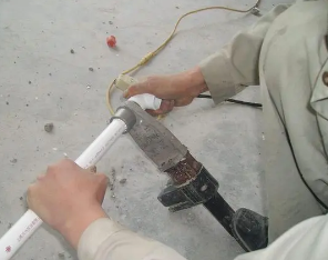 呼图壁漏水维修电话